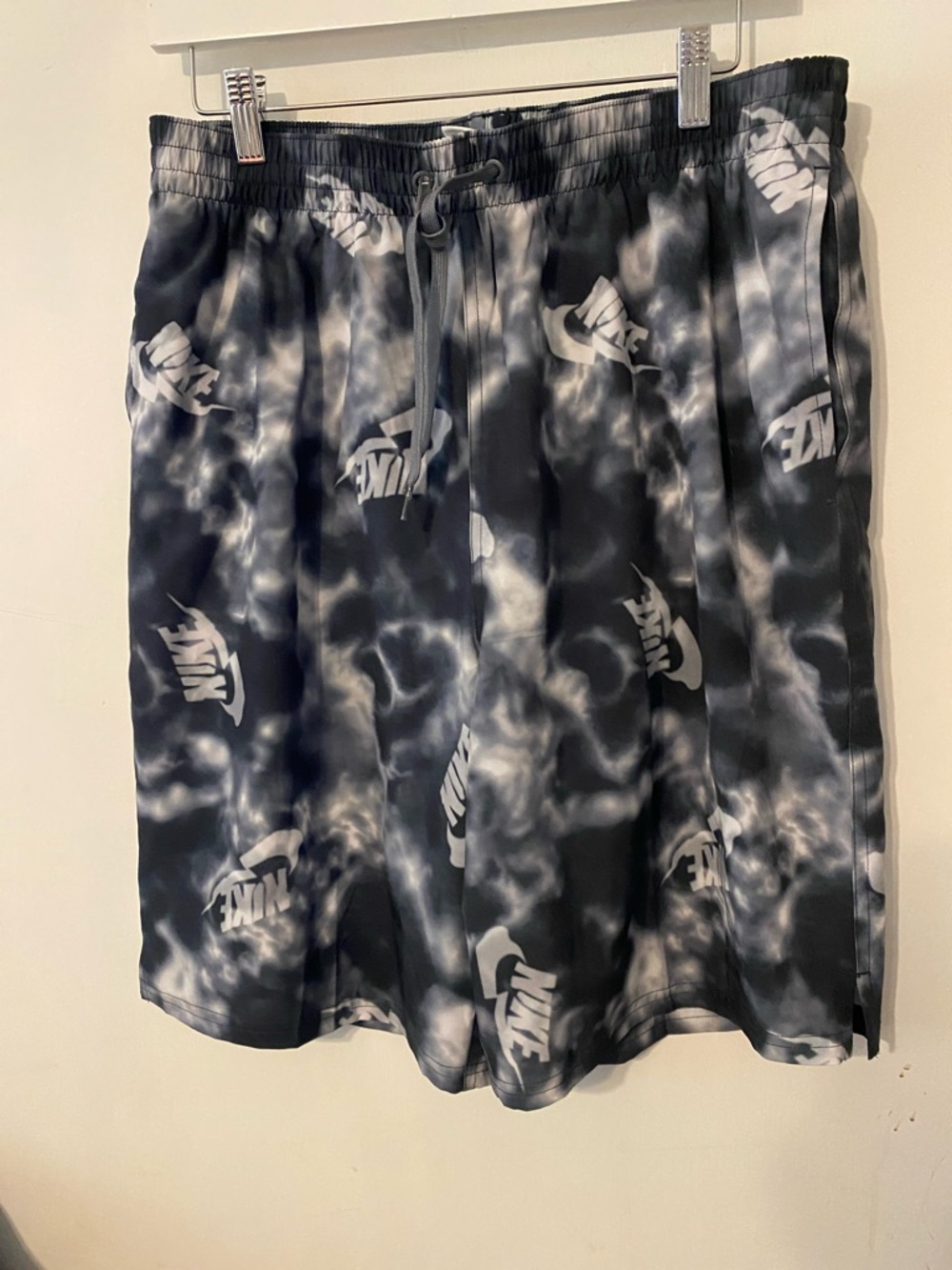 Nike Men’s Black & White Tie-Dye Logo Swim Shorts